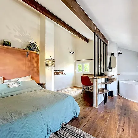 Σπίτι διακοπών Maison Avec Jacuzzi Et Terrasse